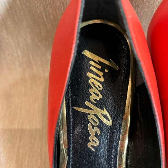 LINEA ROSA Sz 38 Pointy Bow at Toe Cap Metal Accents Heels Statement Shoes - Picture 5 of 12